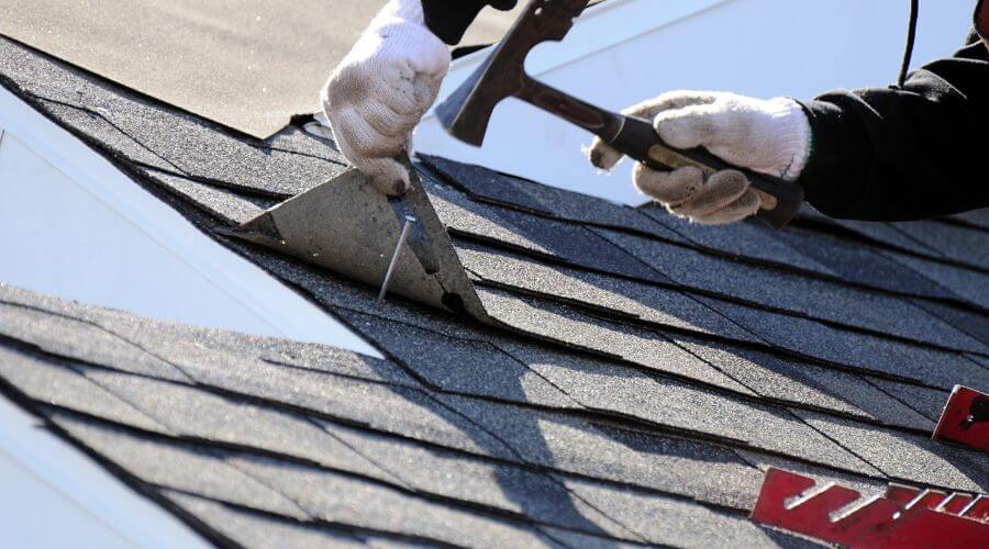 Expert flood damage restoration services in Lawrence, MI